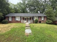 Building Photo - 20 Muscogee Dr