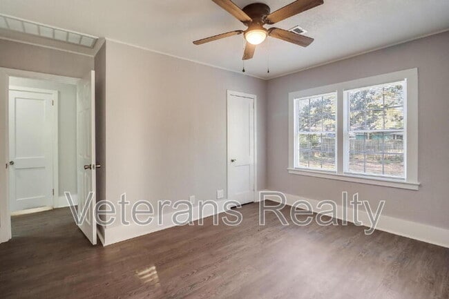 Building Photo - 1772 Corley St