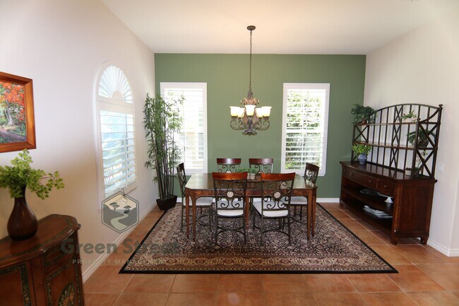 Building Photo - 2975 W.Evans Rd