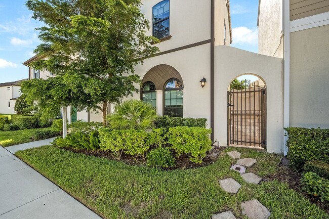 Building Photo - Live in the gorgeous, desirable Arrivas Vi...