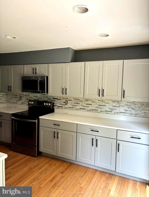 Building Photo - 3248 Ryon Ct
