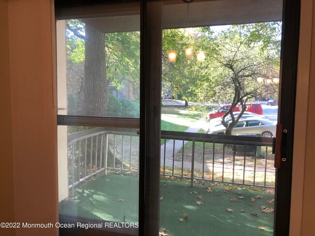 Building Photo - 169 Amberly Dr