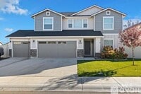 Building Photo - 2044 Kodiak St