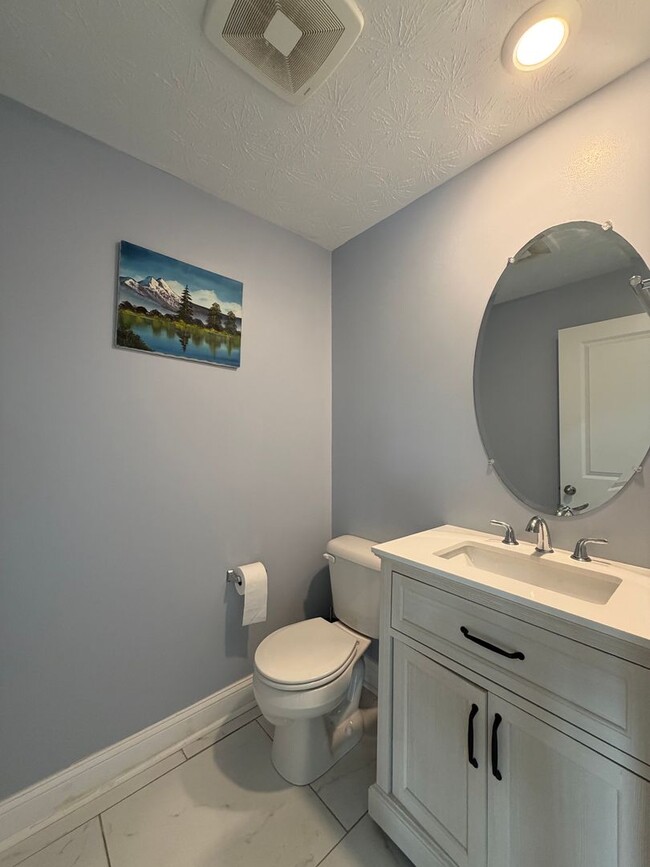 Building Photo - 4266 Tingle Dr