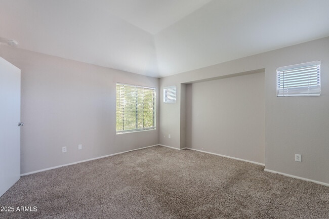 Building Photo - 9439 N 59th Ave