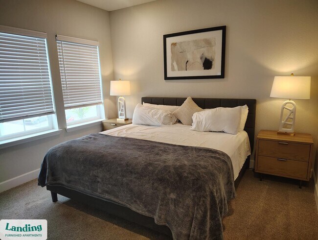 Building Photo - 120 SW 148th Dr