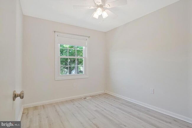 Building Photo - 1520 Marlborough Ct
