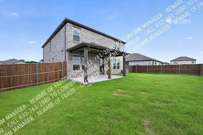 Building Photo - 395 Boroughbridge Dr