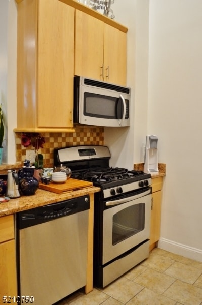Building Photo - 59-63 WEST 30TH ST-
