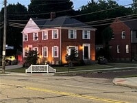 Building Photo - 15220 Rosemary Ave