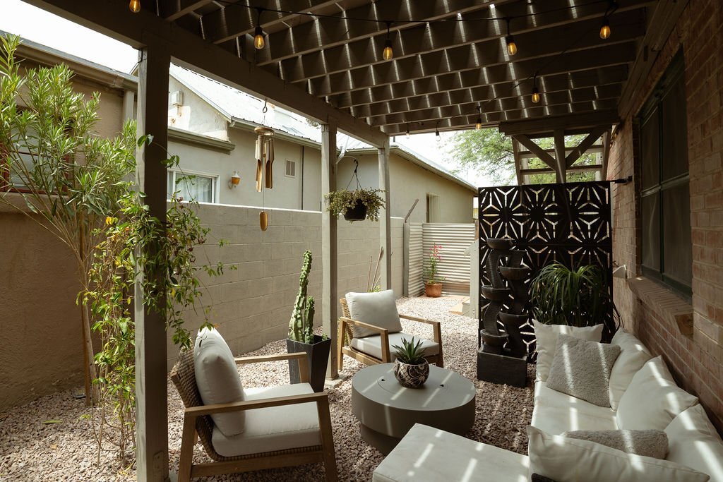 Building Photo - 112 E 16th St