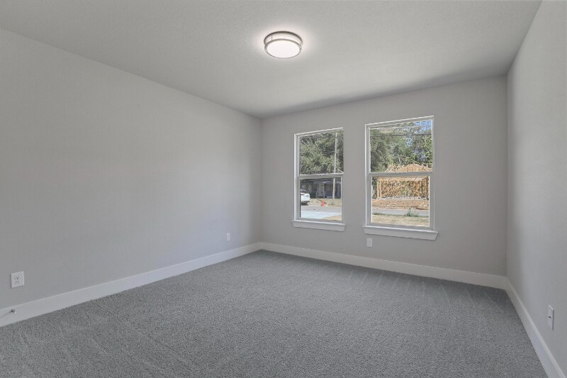 Building Photo - 2327 Harding St