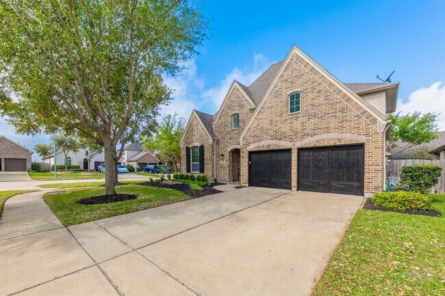 Building Photo - 6003 Hedgepark Dr