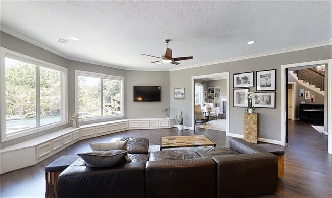 Building Photo - 1807 Sparrows Ridge