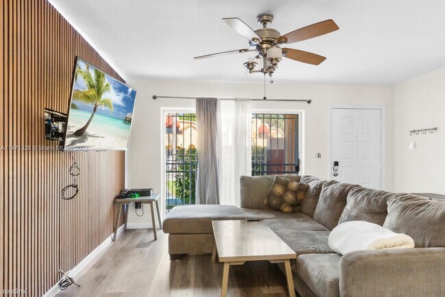 Building Photo - 2 br, 2.5 bath House - 8530 NW 3rd Ln # 411