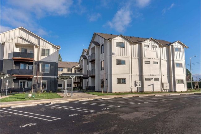 Building Photo - 2145 Molalla Rd