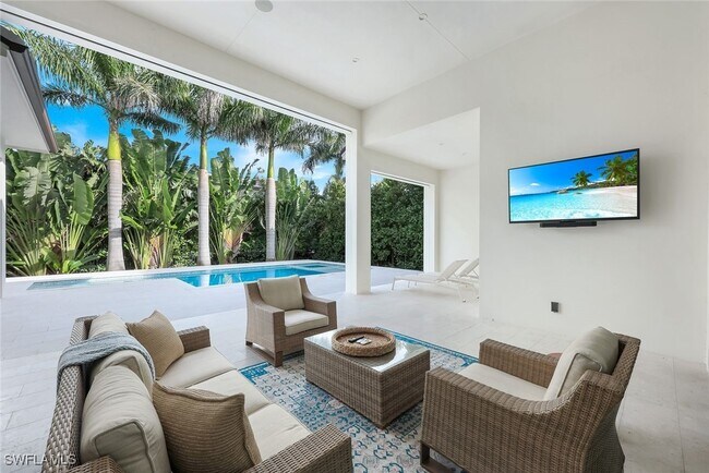 Building Photo - 3200 Crayton Rd