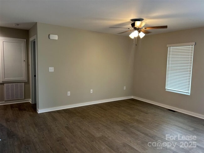 Building Photo - 3299 Paul Elmore Rd