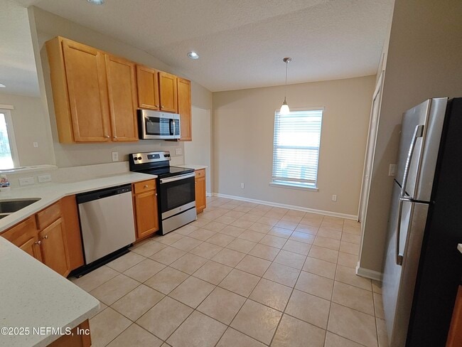 Building Photo - 1250 Bedrock Dr