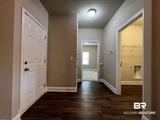Building Photo - 31573 Shearwater Dr