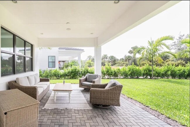 Building Photo - 13458 Artisan Cir