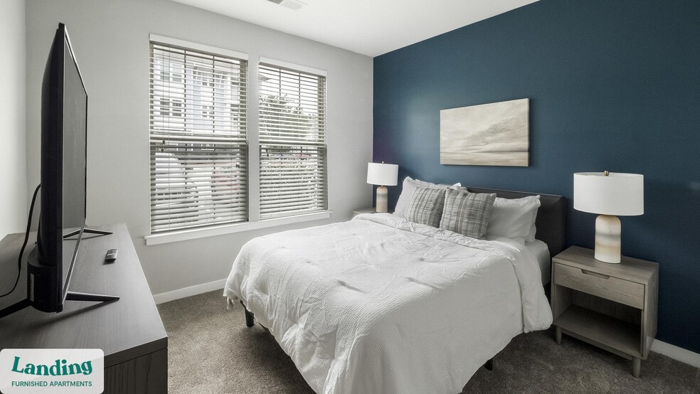 Building Photo - 115 Great Lawn Dr