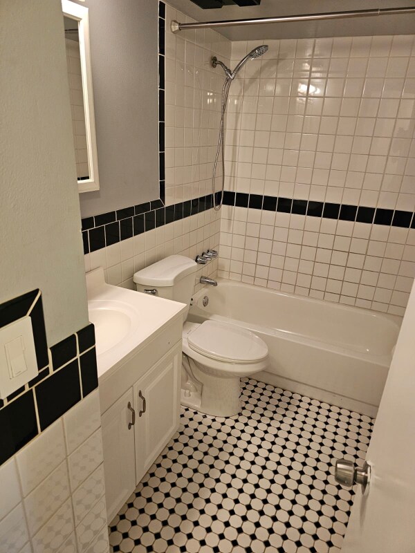 Building Photo - 1678 NW 56th Ave