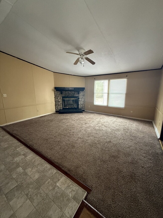 Building Photo - 110 Bratton Dr