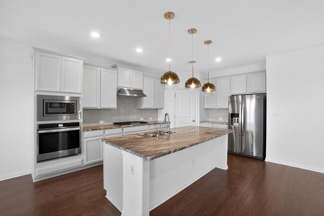 Building Photo - 108 Meadow Wood Cv