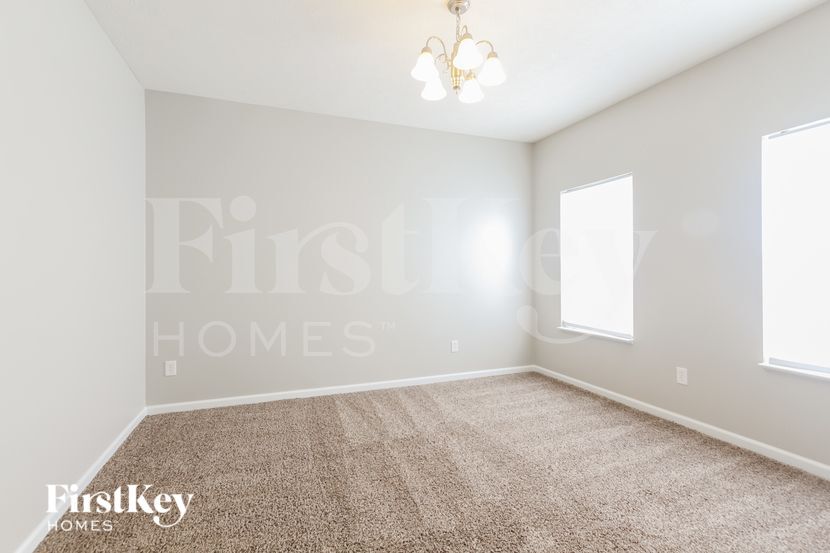 Building Photo - 5273 Brandywine Dr
