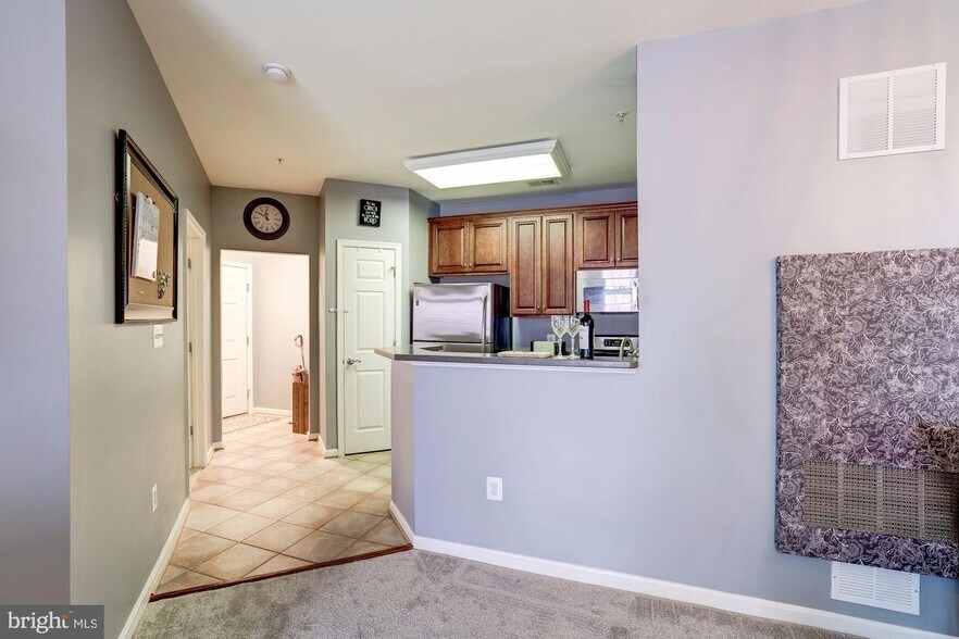 Building Photo - 21228 McFadden Sq