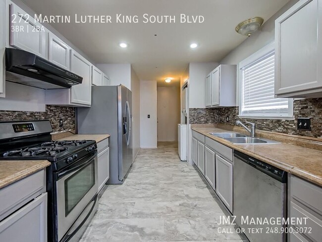 Building Photo - 272 Martin Luther King Jr Blvd S