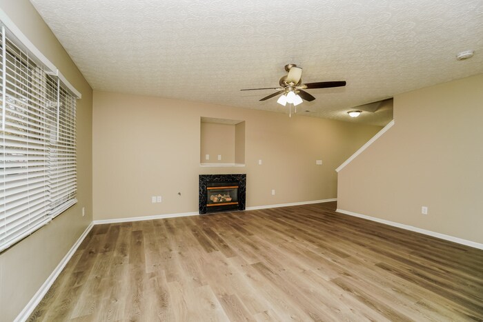 Building Photo - 5512 Beresford St