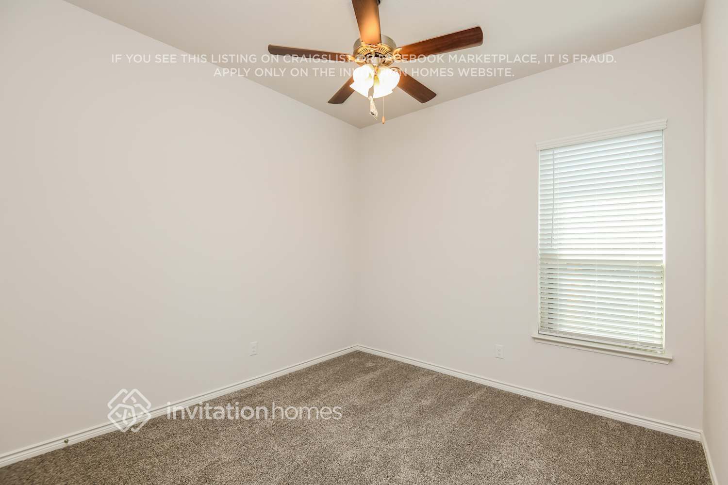 Building Photo - 3089 Maverick Dr