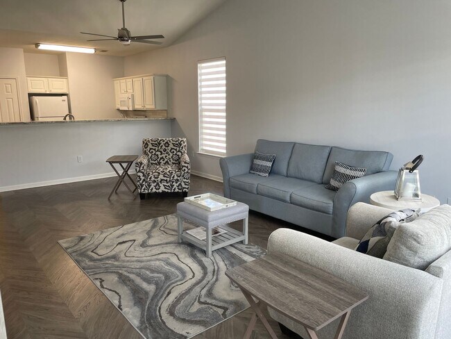 Building Photo - 968 Great Egret Cir SW