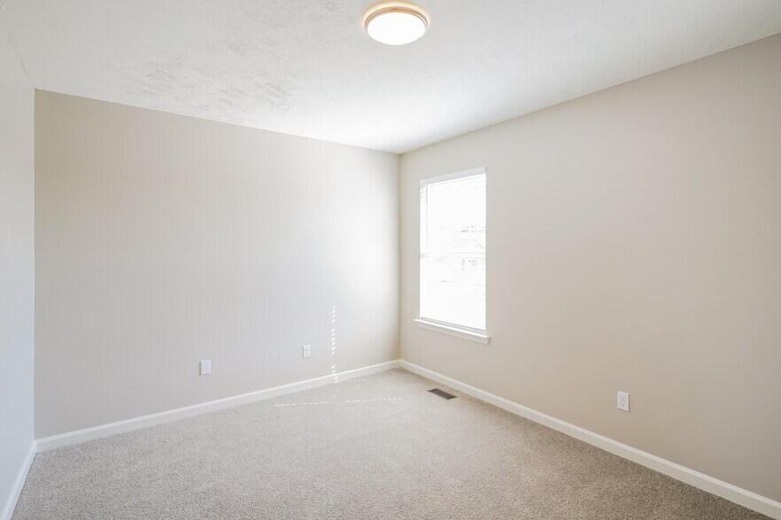 Building Photo - 1029 Windtree Trace