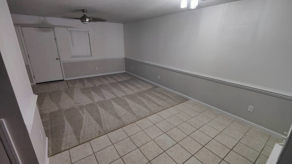 Building Photo - 804 Pine Forest Trail