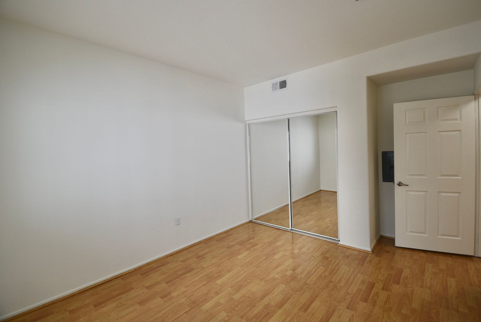 Building Photo - 5500 Bonner Ave