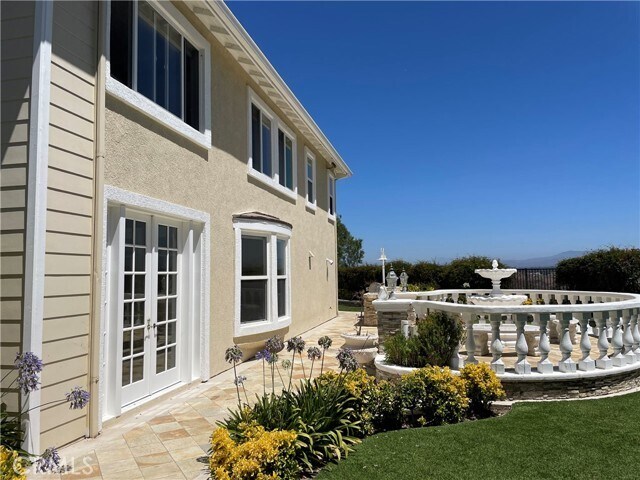 Building Photo - 28592 Point Loma