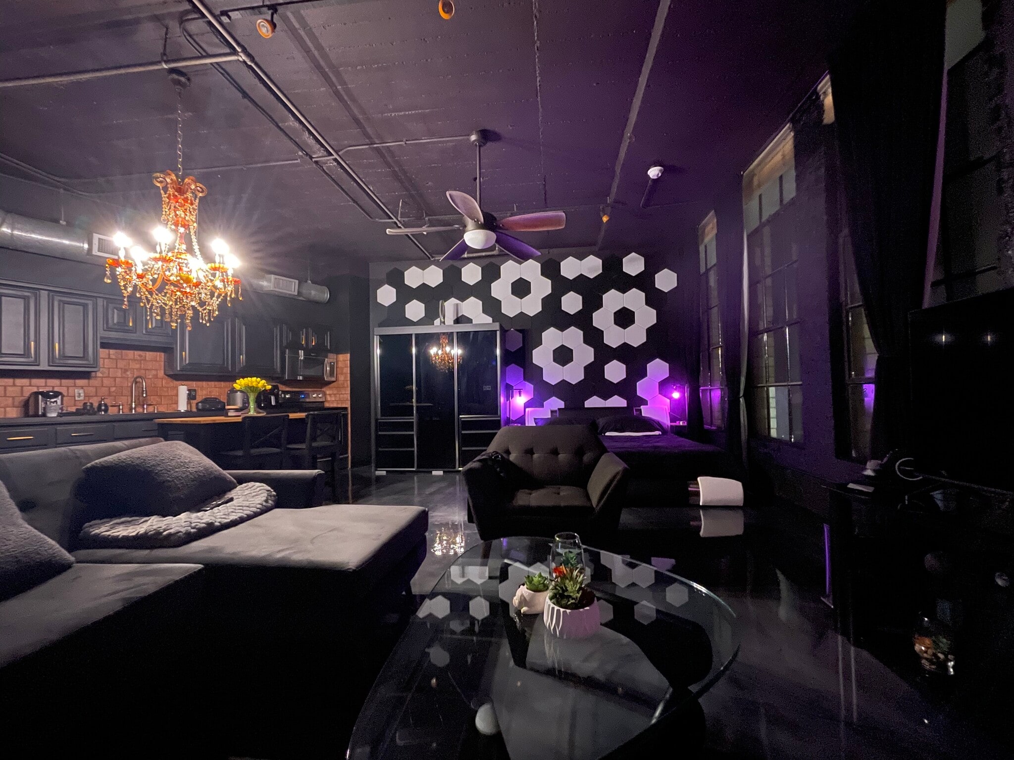 Building Photo - 1122 Jackson St