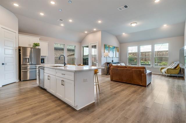 Building Photo - 4000 Starlight Creek Dr
