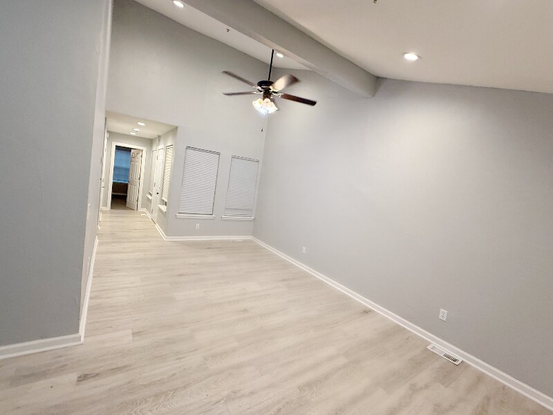 Building Photo - 843 NW 111th St