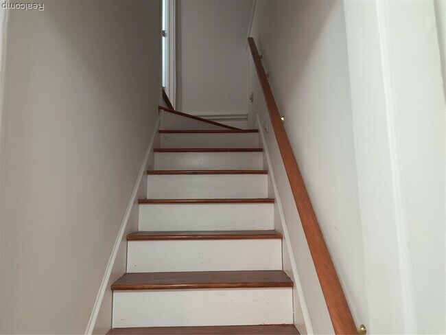 Building Photo - 19650 Buffalo St