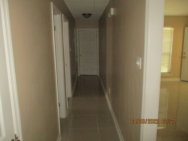 Building Photo - 120 Augusta Ct