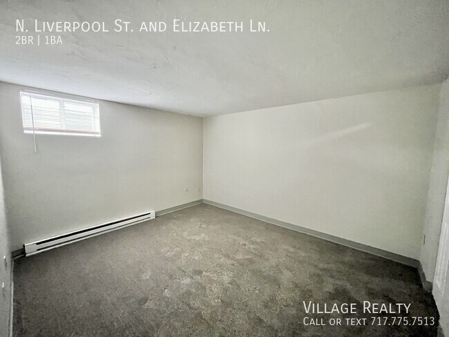 Building Photo - 75 N Liverpool St