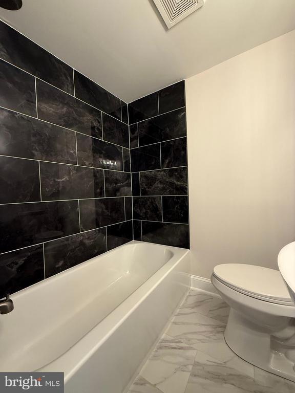 Building Photo - 1263 S Merrimac Rd