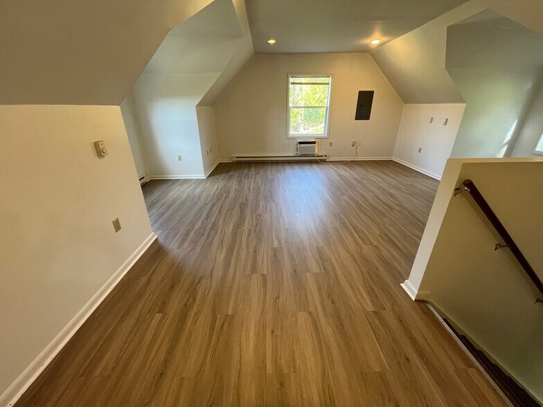 Building Photo - 3646 NY-145