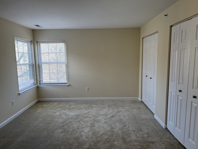 Building Photo - 3506 Back Pointe Ct