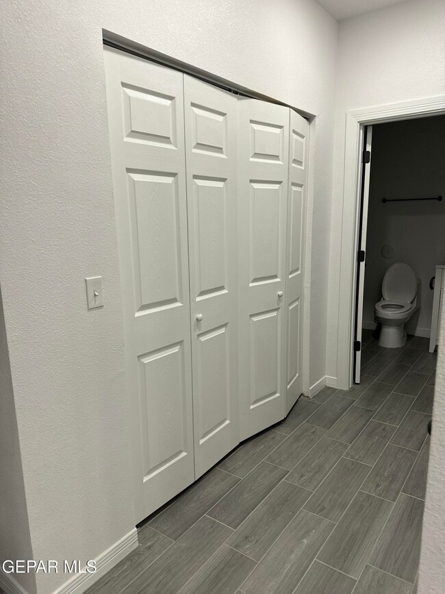 Building Photo - 12742 Acevedo Dr