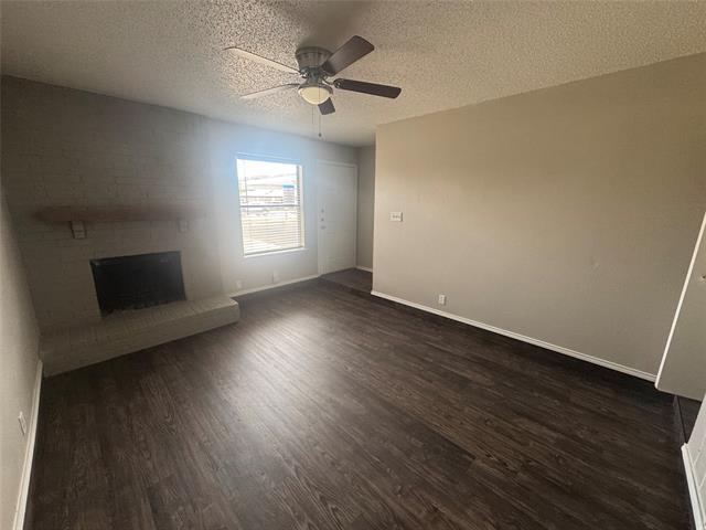 Building Photo - 726 Bluebonnet Dr